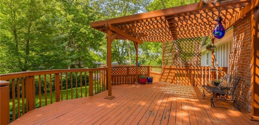 Homes for Sale in Liberty, MO 64068 | 805  Houston Lane