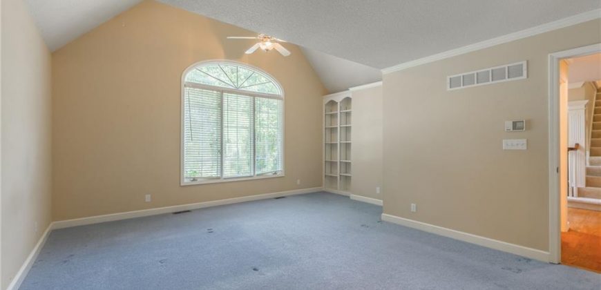 Homes for Sale in Kearney, MO 64060 | 220 W Shawna Drive