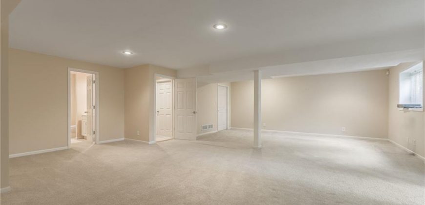 Homes for Sale in Kearney, MO 64060 | 220 W Shawna Drive
