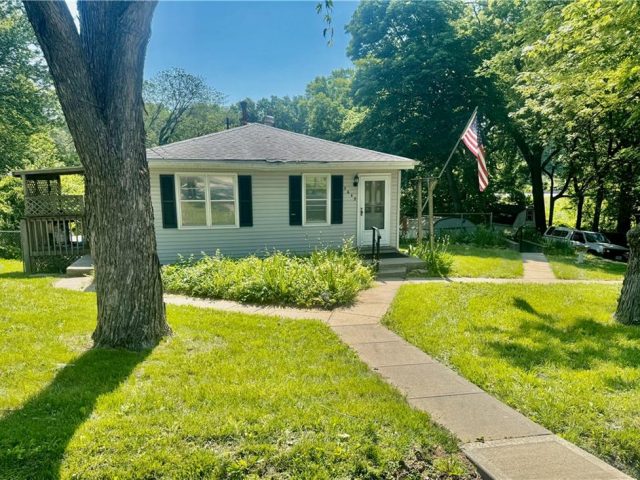 Homes for Sale in Kansas City, MO 64116 | 3649 N Wayne Avenue