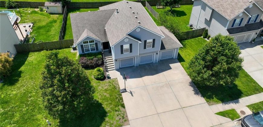 Homes for Sale in Kansas City, MO 64154 | 3611 NW 87th Street