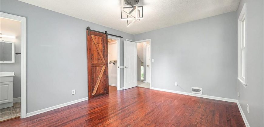Homes for Sale in Kansas City, MO 64118 | 1600 NE 49th Terrace