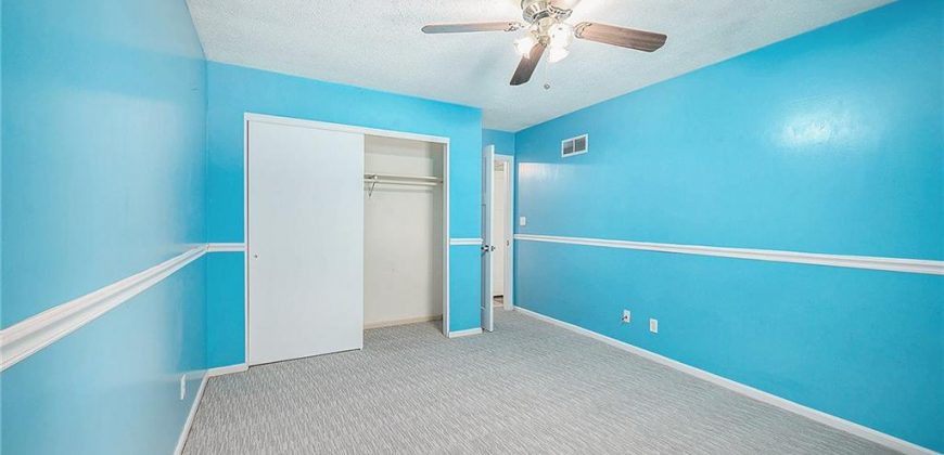 Homes for Sale in Kansas City, MO 64118 | 1600 NE 49th Terrace