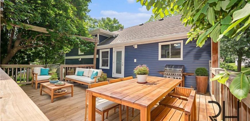 Homes for Sale in Kansas City, MO 64118 | 1600 NE 49th Terrace