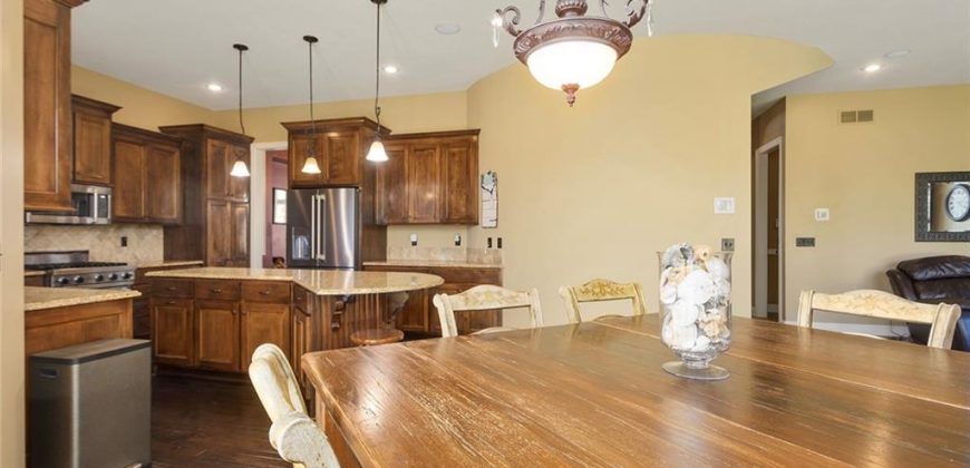 Homes for Sale in Kansas City, MO 64156 | 4512 NE 104th Terrace
