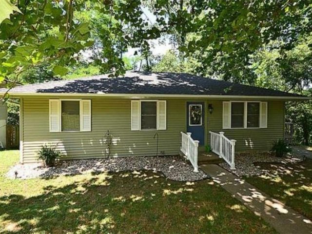 Homes for Sale in Weston, MO 64098 | 502  Cherry Street