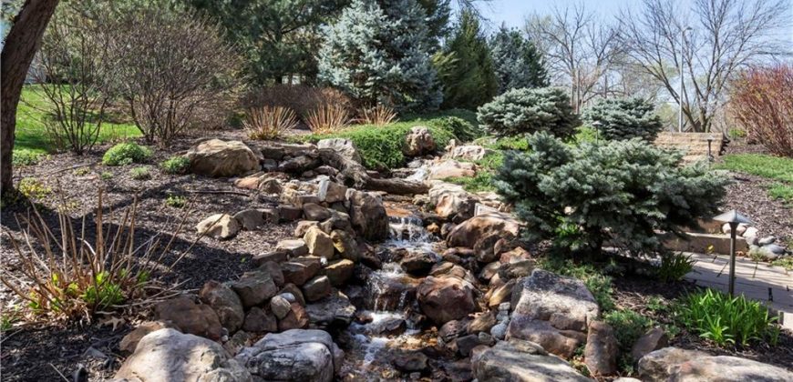 Homes for Sale in Kansas City, MO 64116 | 4319 N Mulberry Drive