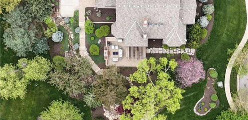 Homes for Sale in Kansas City, MO 64116 | 4319 N Mulberry Drive