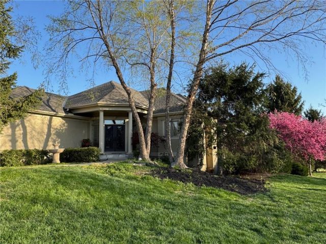 Homes for Sale in Kansas City, MO 64155 | 10610 N Garfield Avenue