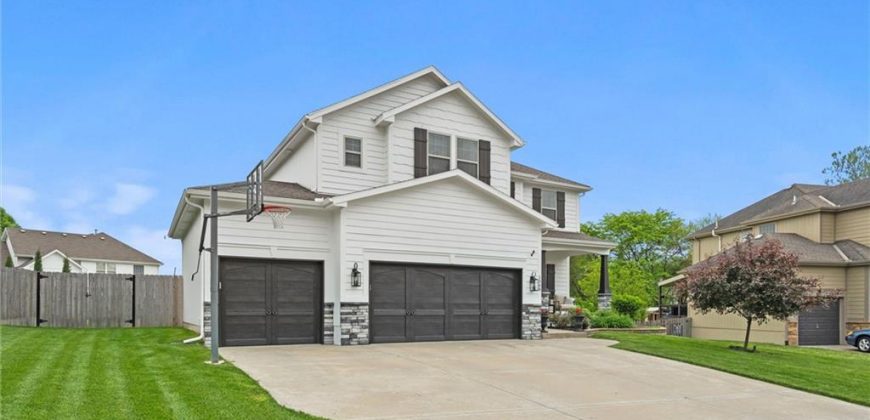 Homes for Sale in Liberty, MO 64068 | 1509  Northpoint Drive