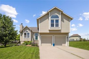 11004-N-Kentucky-Place-mls-2547811-image-1