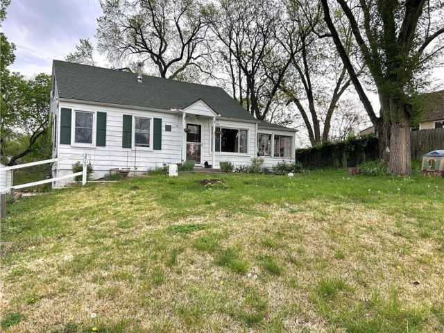 Homes for Sale in Kansas City, MO 64117 | 3509 NE Monterey Avenue
