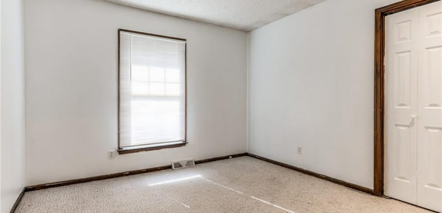 Homes for Sale in Gladstone, MO 64118 | 6704 N Garfield Street