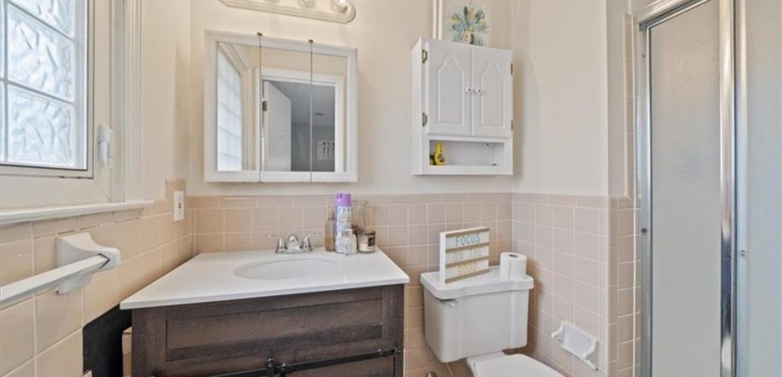 Homes for Sale in Kansas City, MO 64118 | 1207 NE 81st Terrace