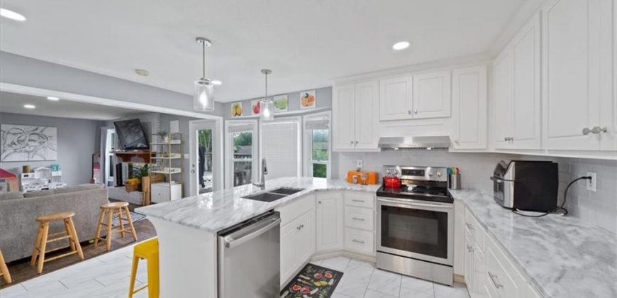 Homes for Sale in Kansas City, MO 64118 | 1207 NE 81st Terrace