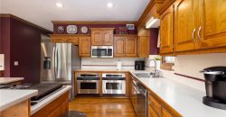 Homes for Sale in Parkville, MO 64152 | 6501 N NATIONAL Drive