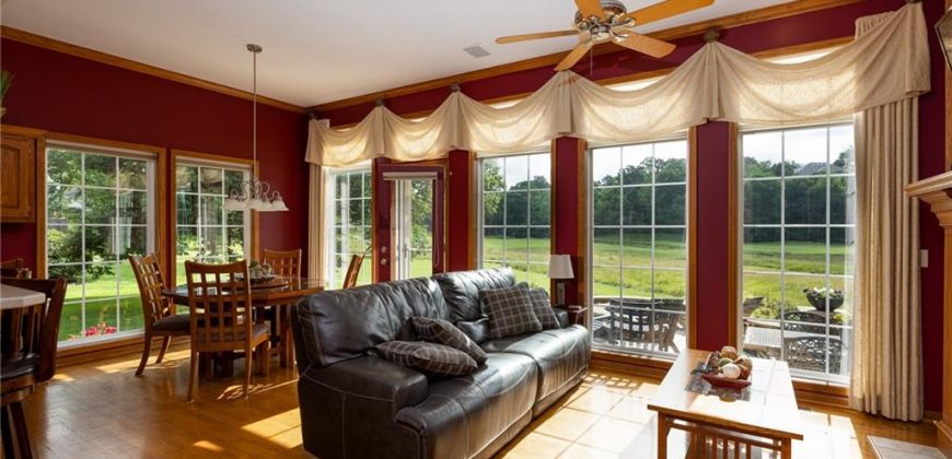 Homes for Sale in Parkville, MO 64152 | 6501 N NATIONAL Drive