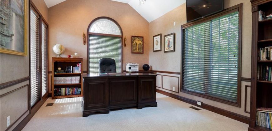 Homes for Sale in Parkville, MO 64152 | 6501 N NATIONAL Drive