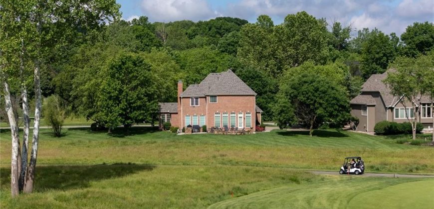 Homes for Sale in Parkville, MO 64152 | 6501 N NATIONAL Drive