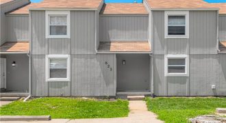 Homes for Sale in Liberty, MO 64068 | 623 N Gallatin Street