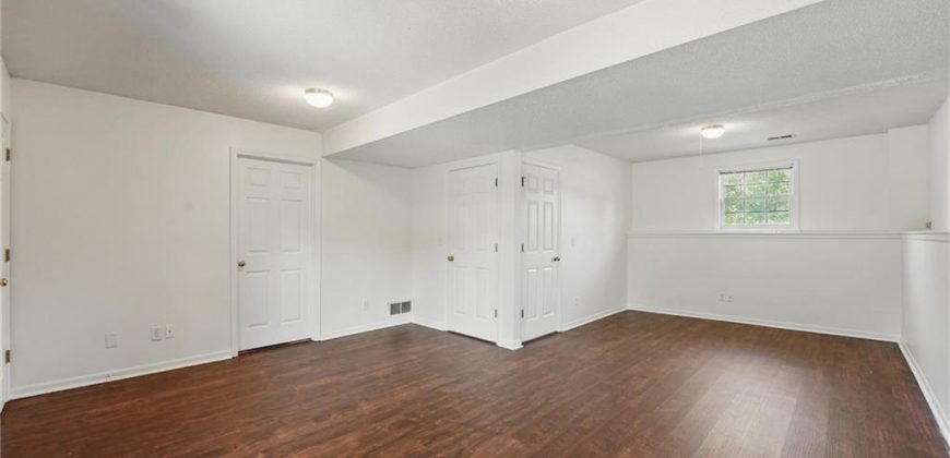 Homes for Sale in Kansas City, MO 64155 | 901 NE 116th Terrace