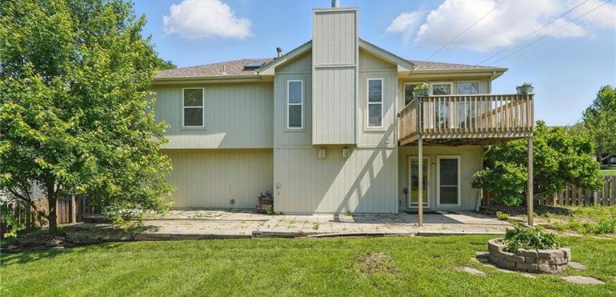 Homes for Sale in Kansas City, MO 64155 | 901 NE 116th Terrace