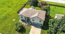 Homes for Sale in Kansas City, MO 64155 | 901 NE 116th Terrace