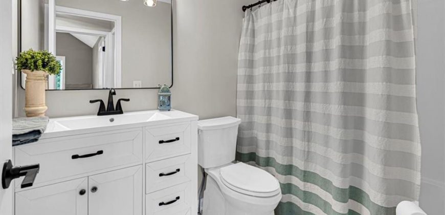 Homes for Sale in Kearney, MO 64060 | 905 W 8th Avenue