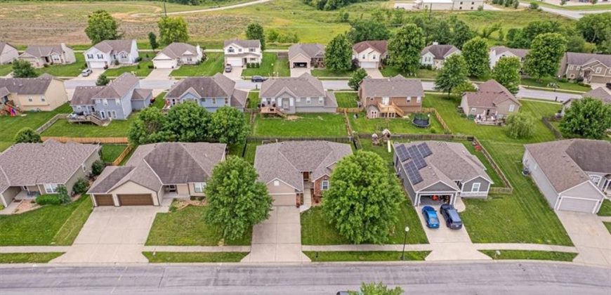 Homes for Sale in Kearney, MO 64060 | 905 W 8th Avenue