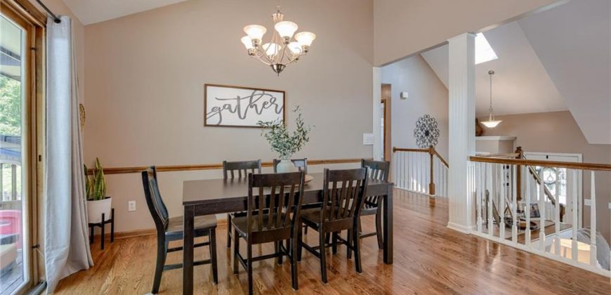Homes for Sale in Kansas City, MO 64151 | 5712 N Mayview Avenue