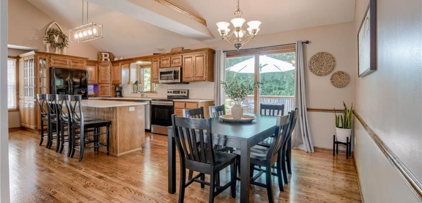 Homes for Sale in Kansas City, MO 64151 | 5712 N Mayview Avenue