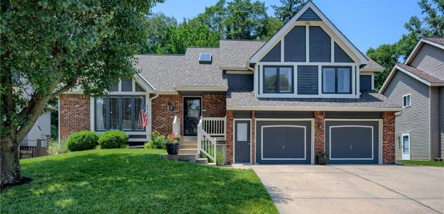Homes for Sale in Kansas City, MO 64151 | 5712 N Mayview Avenue