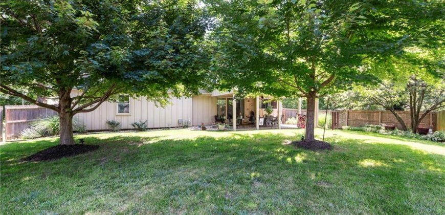 Homes for Sale in Kansas City, MO 64151 | 8174 NW Beaman Drive