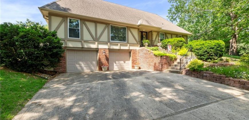 Homes for Sale in Kansas City, MO 64151 | 8174 NW Beaman Drive