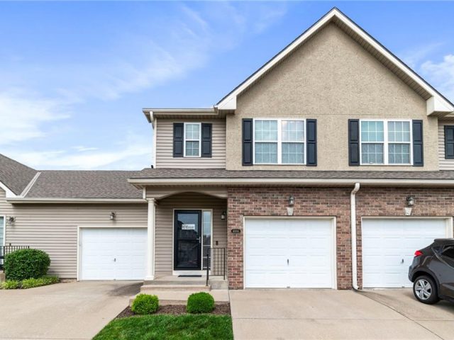 Homes for Sale in Kansas City, MO 64154 | 4004 NW 94th Terrace