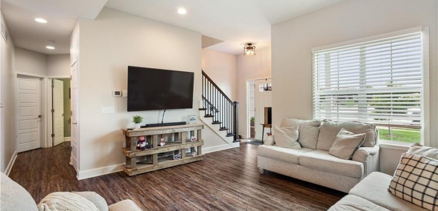 Homes for Sale in Kansas City, MO 64157 | 9600  Smalley Avenue