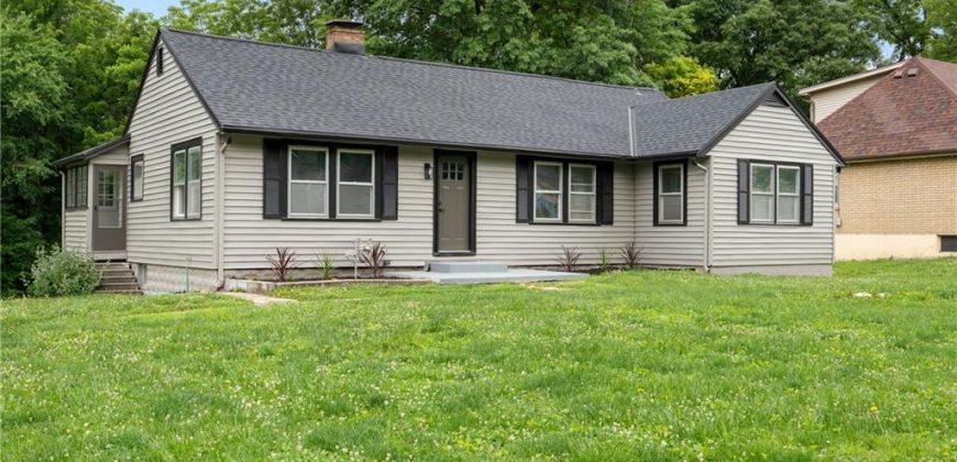 Homes for Sale in Pleasant Valley, MO 64068 | 6806 N Brookside Road
