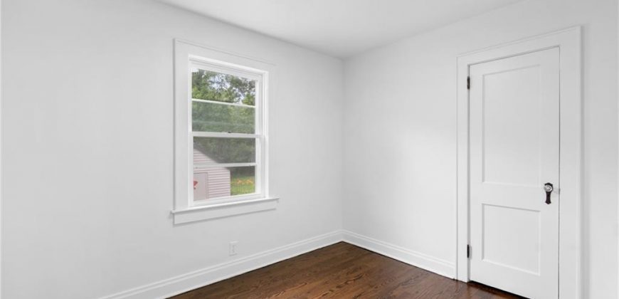 Homes for Sale in Pleasant Valley, MO 64068 | 6806 N Brookside Road