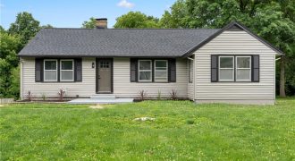 Homes for Sale in Pleasant Valley, MO 64068 | 6806 N Brookside Road