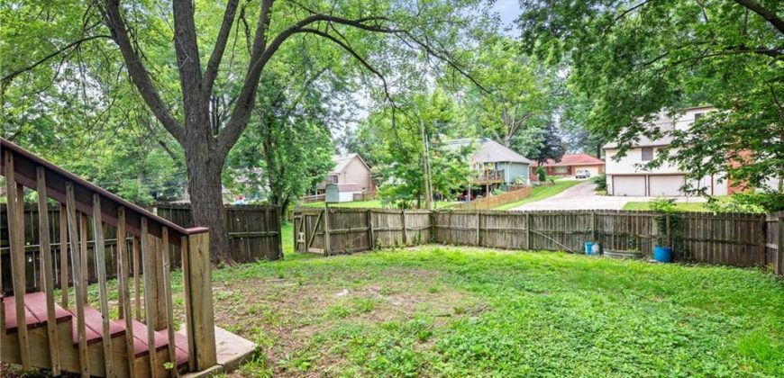 Homes for Sale in Gladstone, MO 64119 | 6100 N Cleveland Avenue