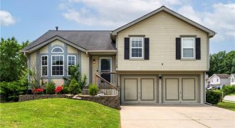 Homes for Sale in Kansas City, MO 64119 | 5615 N Richmond Avenue