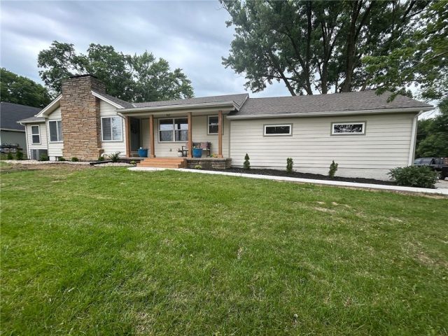 Homes for Sale in Liberty, MO 64068 | 1304  Nashua Road