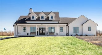 Homes for Sale in Smithville, MO 64089 | 18723  County Line Road