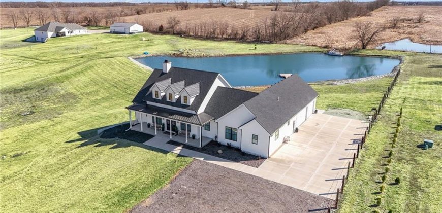 Homes for Sale in Smithville, MO 64089 | 18723  County Line Road