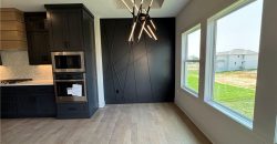 Homes for Sale in Parkville, MO 64152 | 13305  Golden Oak Court