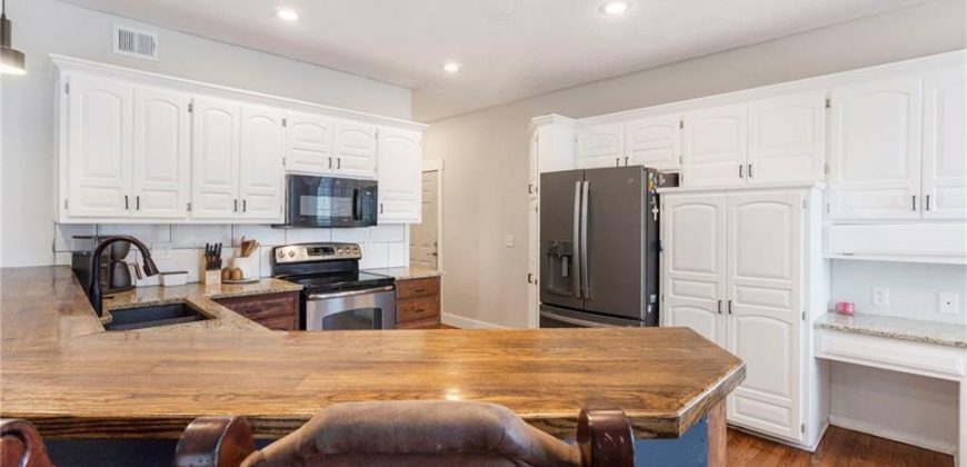 Homes for Sale in Liberty, MO 64068 | 811  Claywoods Drive