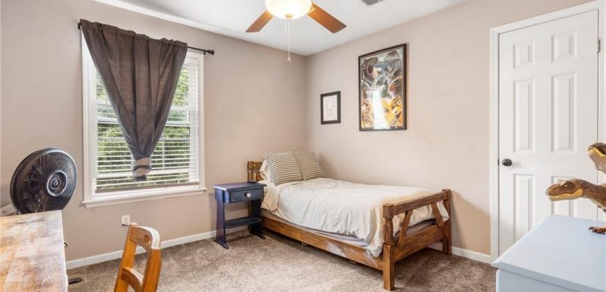 Homes for Sale in Liberty, MO 64068 | 811  Claywoods Drive