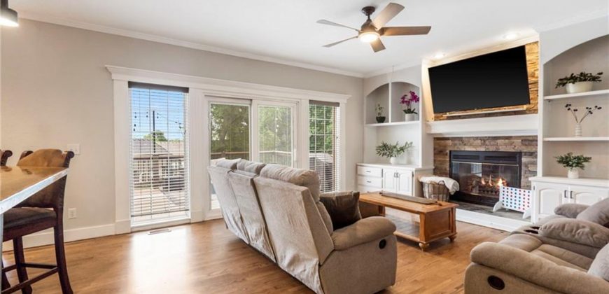 Homes for Sale in Liberty, MO 64068 | 811  Claywoods Drive