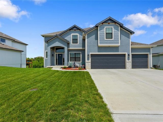 Homes for Sale in Kansas City, MO 64156 | 4820 NE 90th Terrace