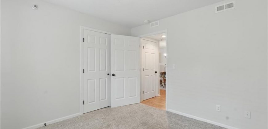 Homes for Sale in Kansas City, MO 64119 | 5610 NE 80th Terrace, Unit#1D